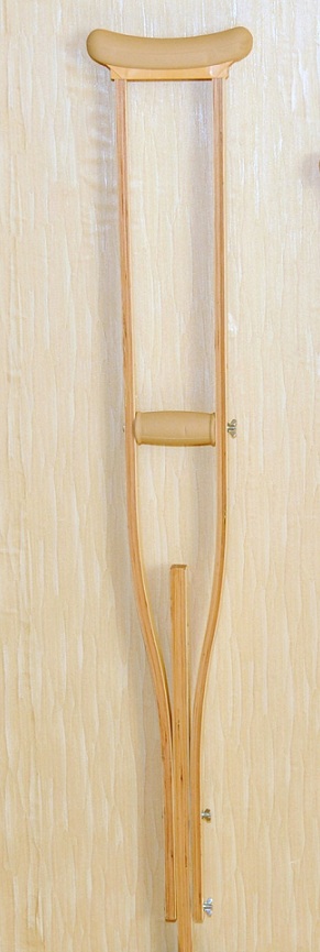Костыль деревянный (детские) 01-К фото 1