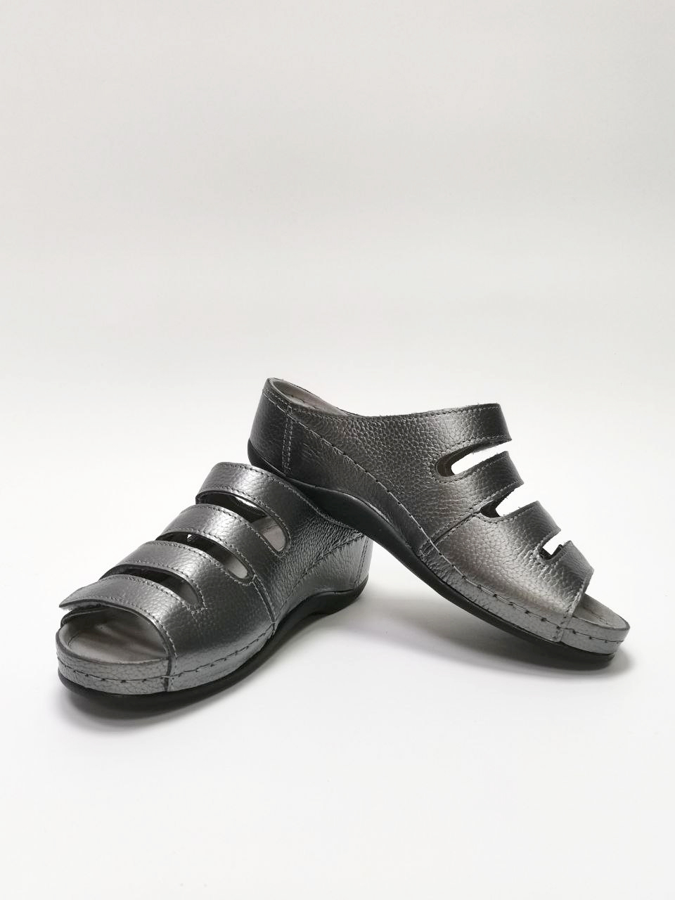 Туфли женские ортопедические Luomma LM-703.048 цвет никель (серый)  фото 1